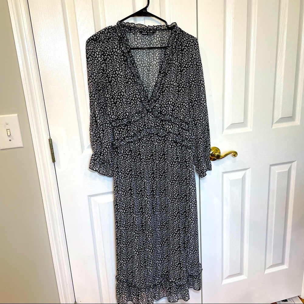 Leopard print midi dress